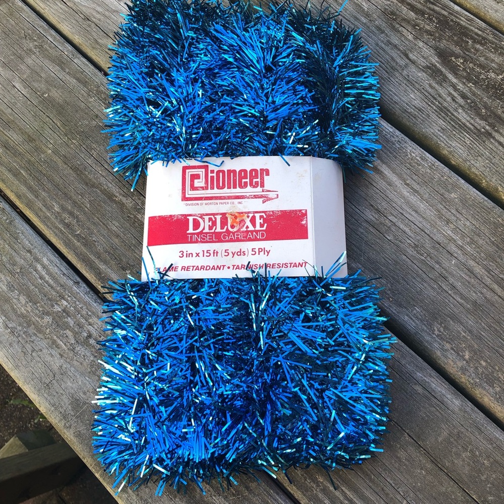Vintage PIONEER Blue Christmas Tinsel / Garland / 3"x15' / New old stock / Décor